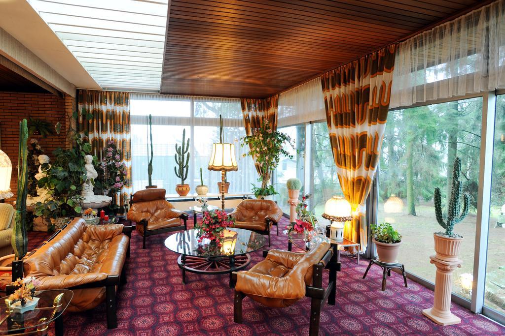 Parkhotel 1970 Vielbrunn Exterior foto